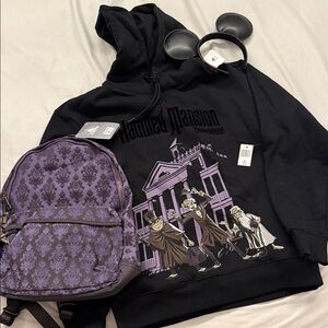 xs Haunted Mansion Hoodie and Backpack Set Disneyland NWT authentic with ears
